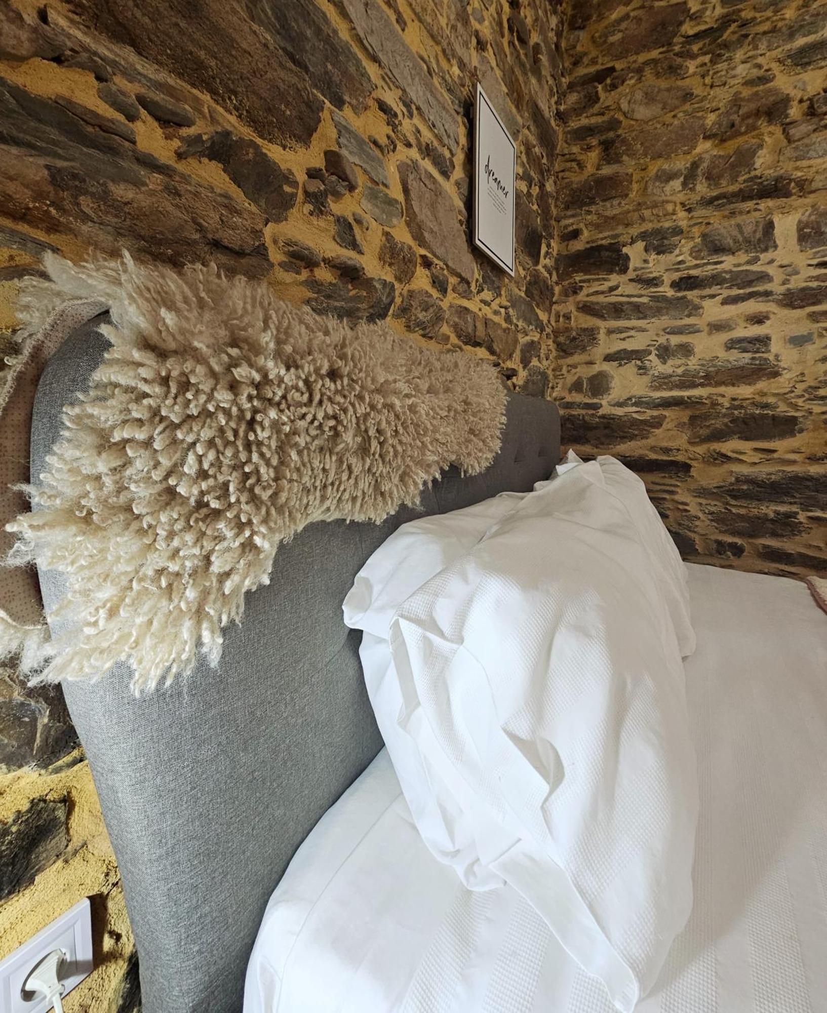 Pampihouse, Luxury Rustic House Near River Pampilhosa da Serra Esterno foto